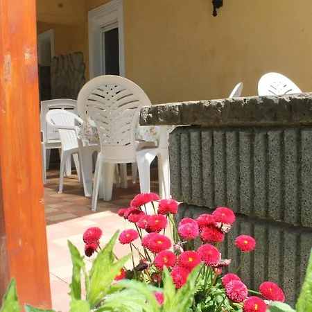 Apartamento Sungarden Apartman Balatonlelle